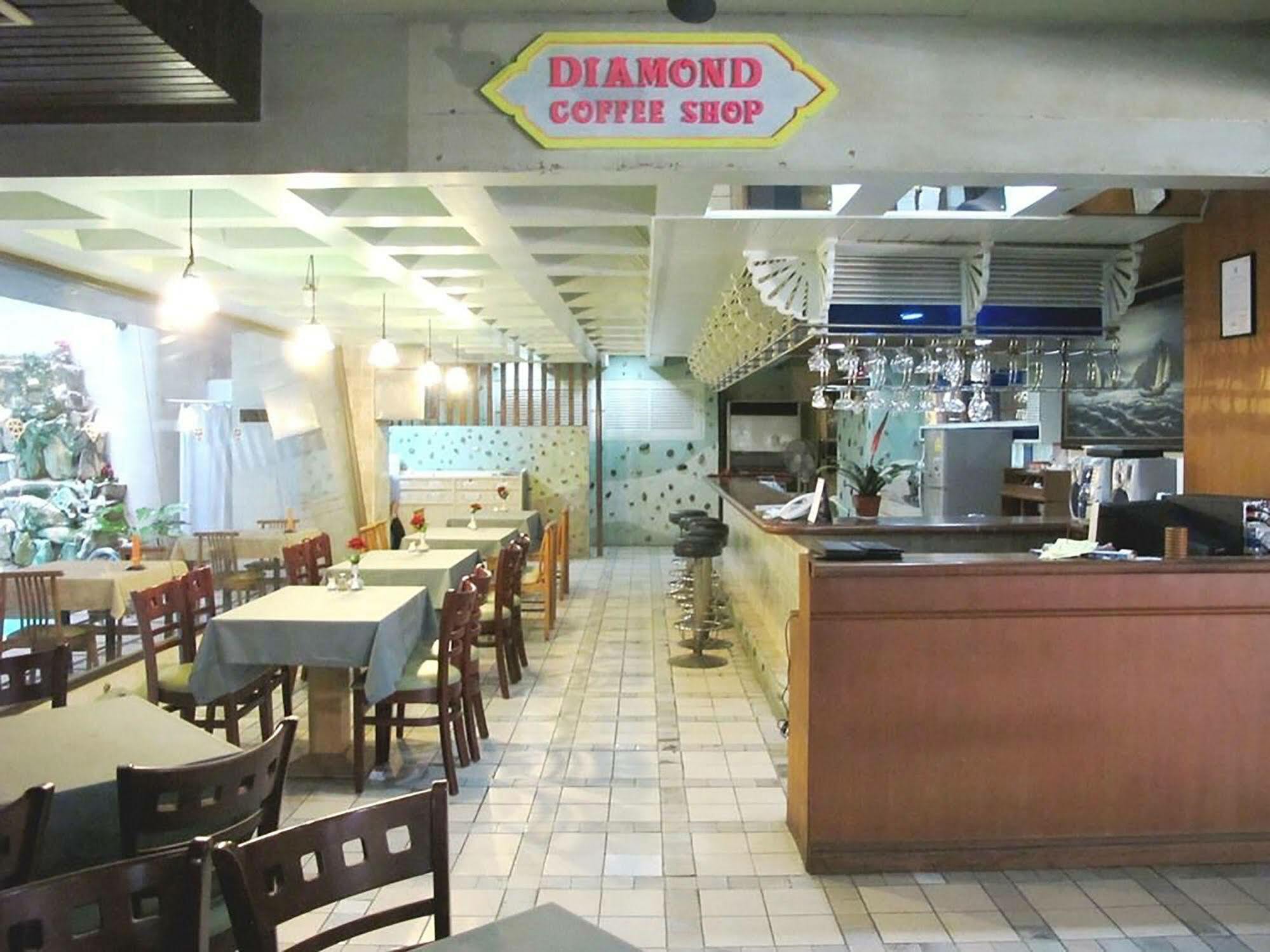 Diamond Beach Hotel Pattaya Exterior photo