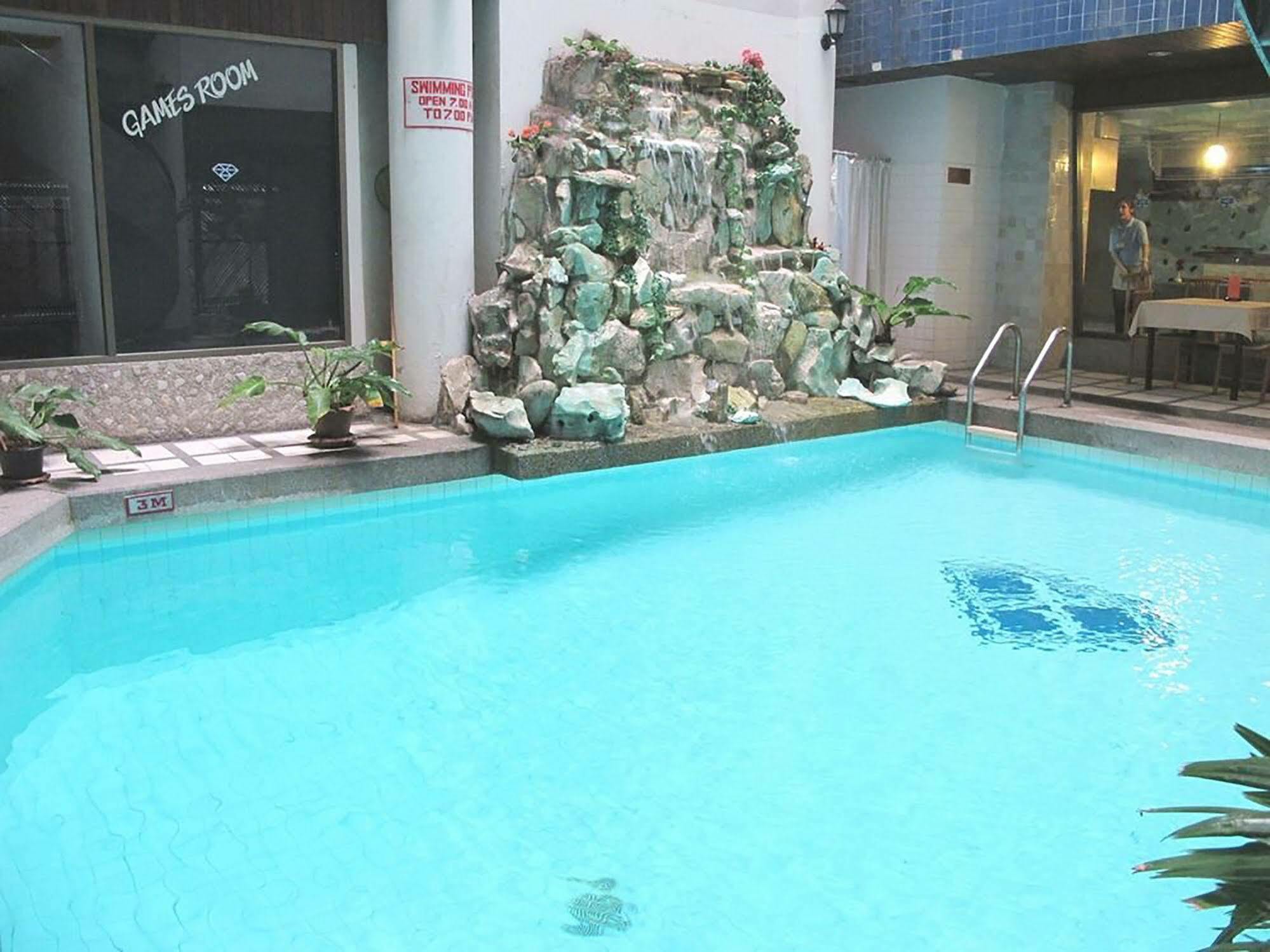 Diamond Beach Hotel Pattaya Exterior photo