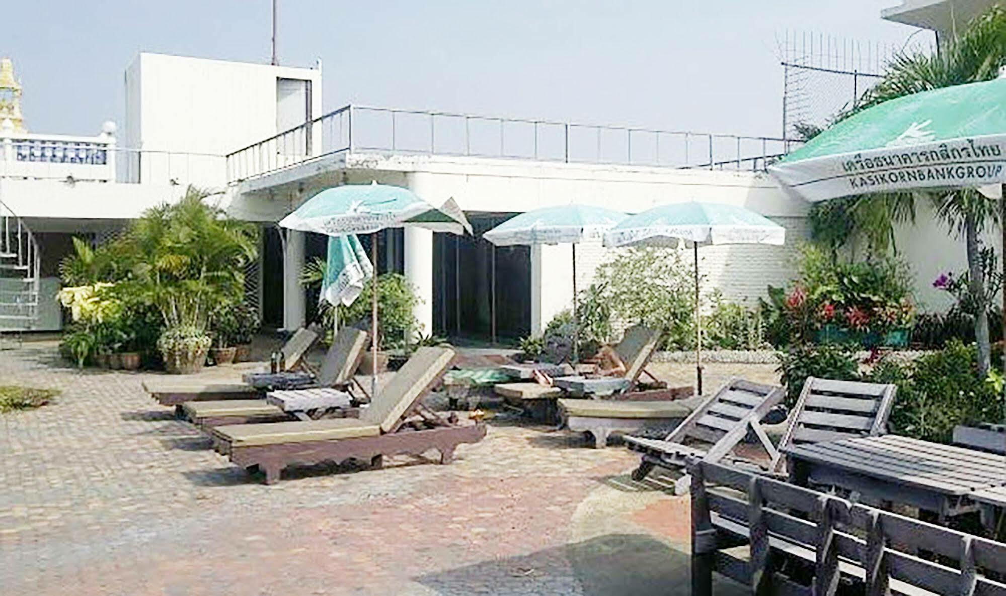 Diamond Beach Hotel Pattaya Exterior photo