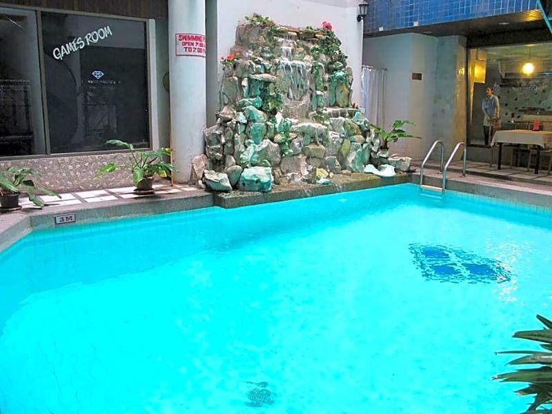 Diamond Beach Hotel Pattaya Exterior photo